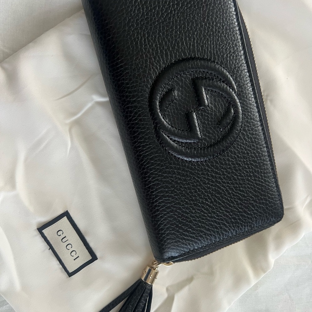 Gucci Black Leather Wallet